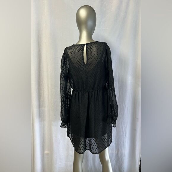 Chi Chi London Dot Right Now Mini Dress Long Sleeves Size 10 NWT - Picture 4 of 10
